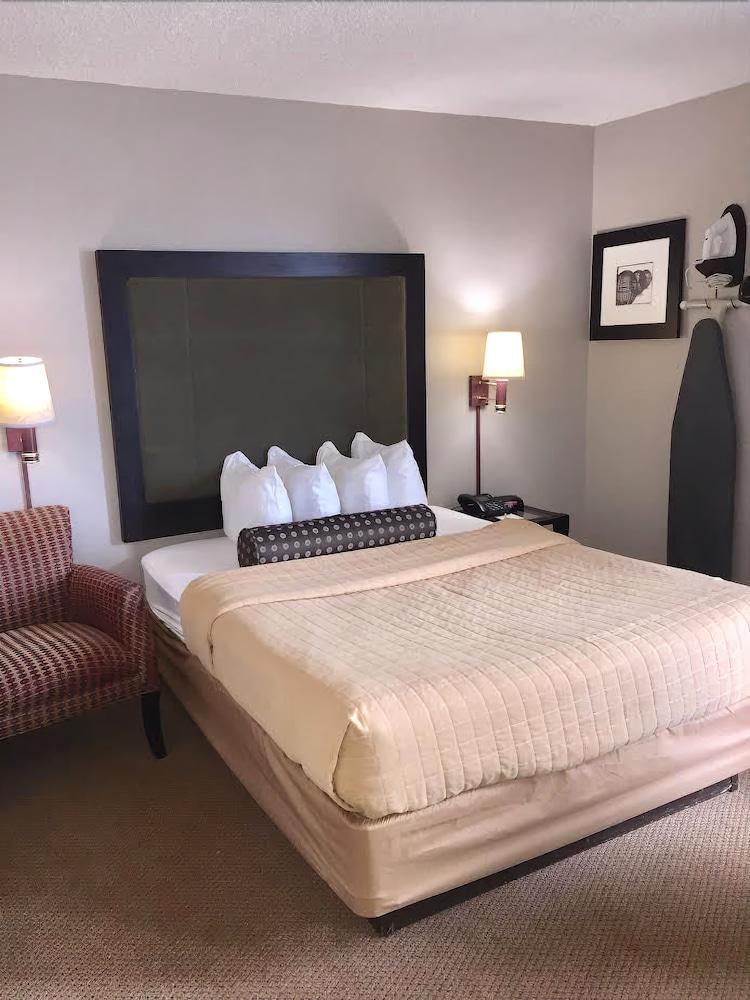 Days Inn By Wyndham Great Lakes Naval Base North Chicago Zewnętrze zdjęcie