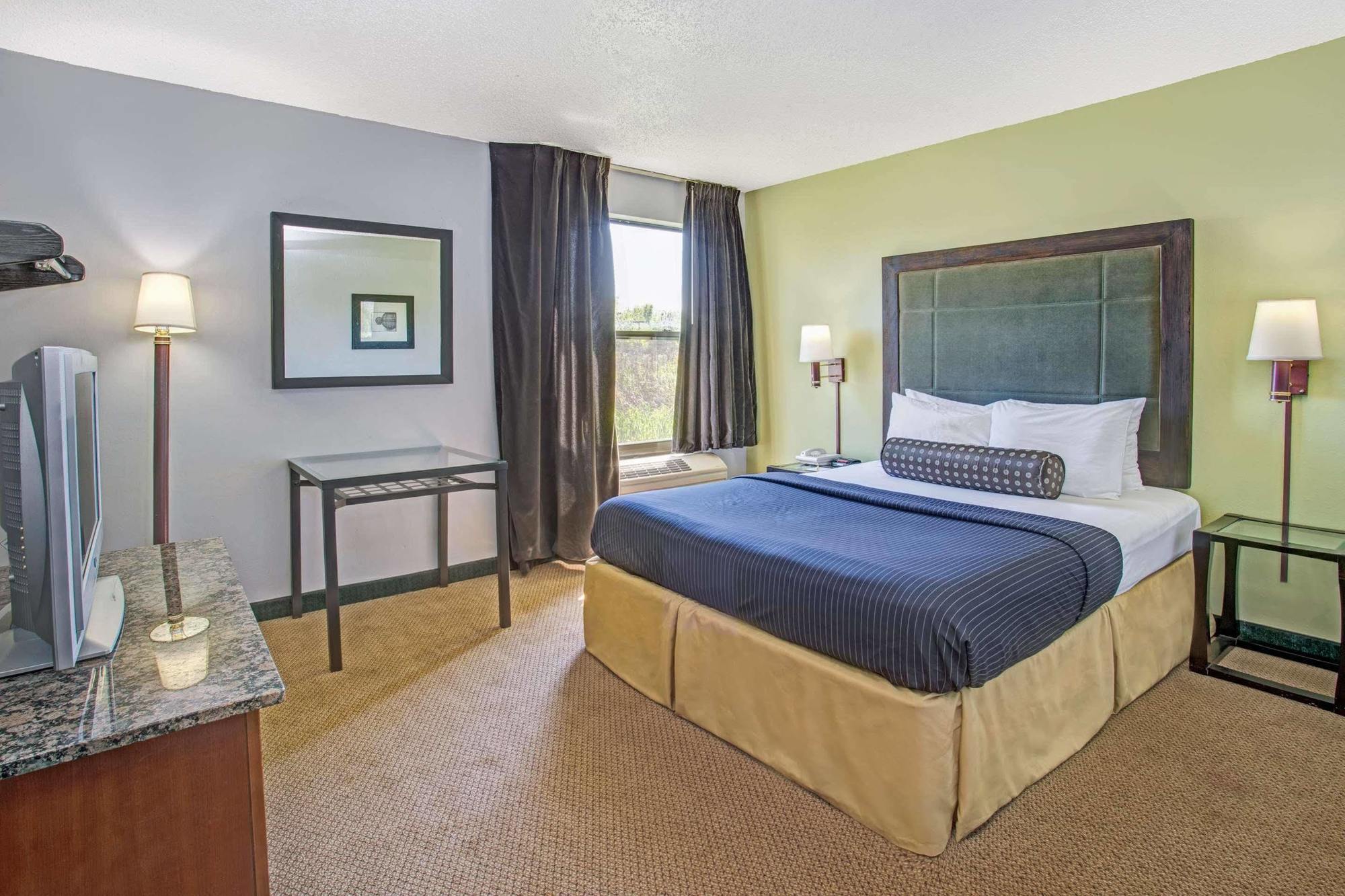 Days Inn By Wyndham Great Lakes Naval Base North Chicago Zewnętrze zdjęcie