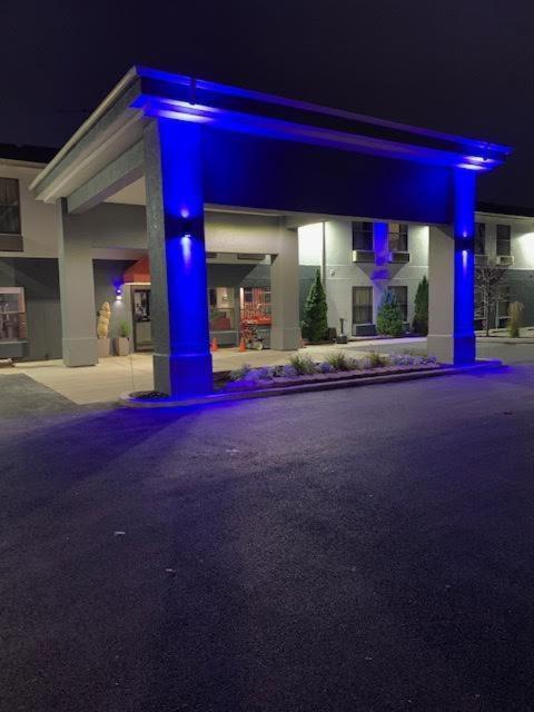 Days Inn By Wyndham Great Lakes Naval Base North Chicago Zewnętrze zdjęcie